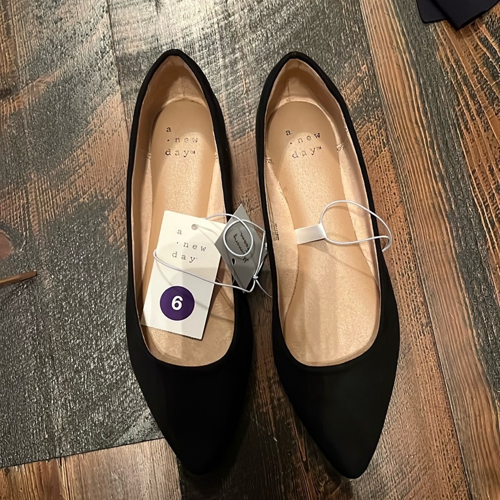 A New Day Black flats size 6